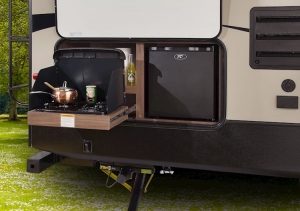 Outdoor Kitchens for Your RV